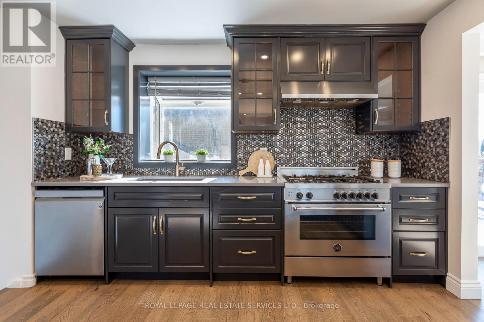 2132 Denise Road, Mississauga, Ontario  L4X 1J1 - Photo 10 - W12871902