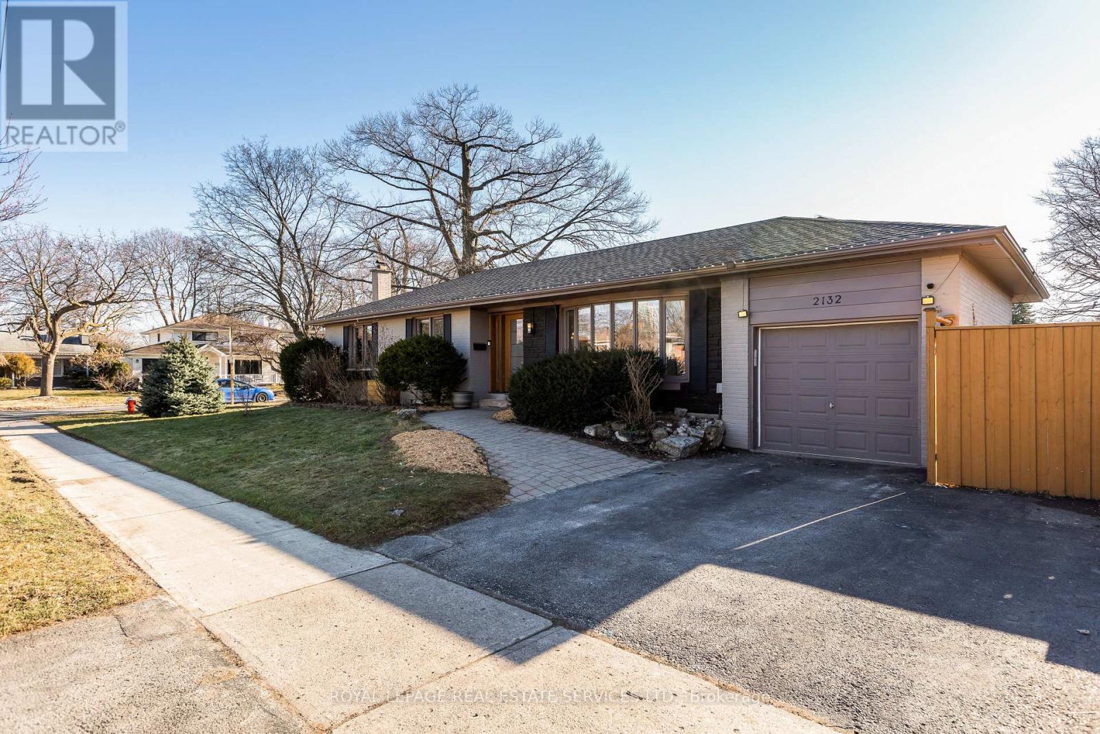 2132 Denise Road, Mississauga, Ontario  L4X 1J1 - Photo 29 - W12871902