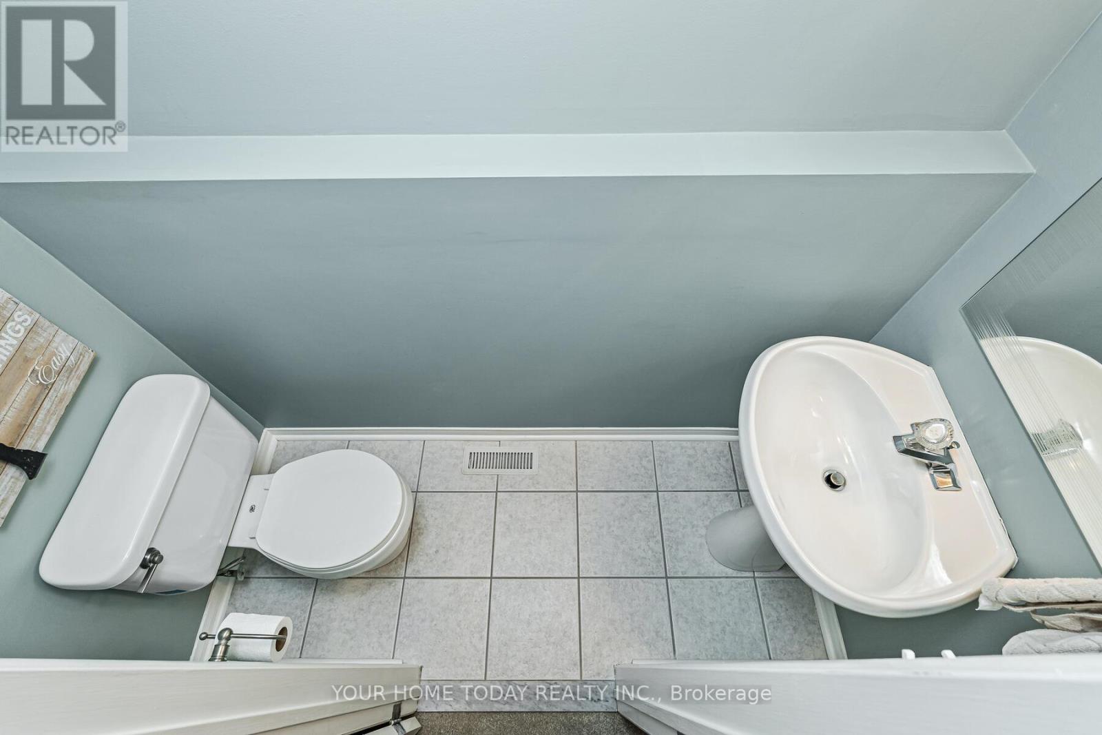 177 Van Scott Drive, Brampton, Ontario  L7A 1S9 - Photo 13 - W12871910