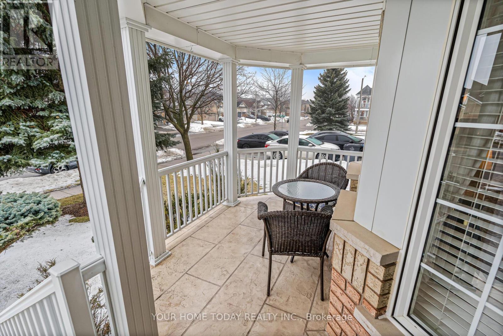 177 Van Scott Drive, Brampton, Ontario  L7A 1S9 - Photo 3 - W12871910