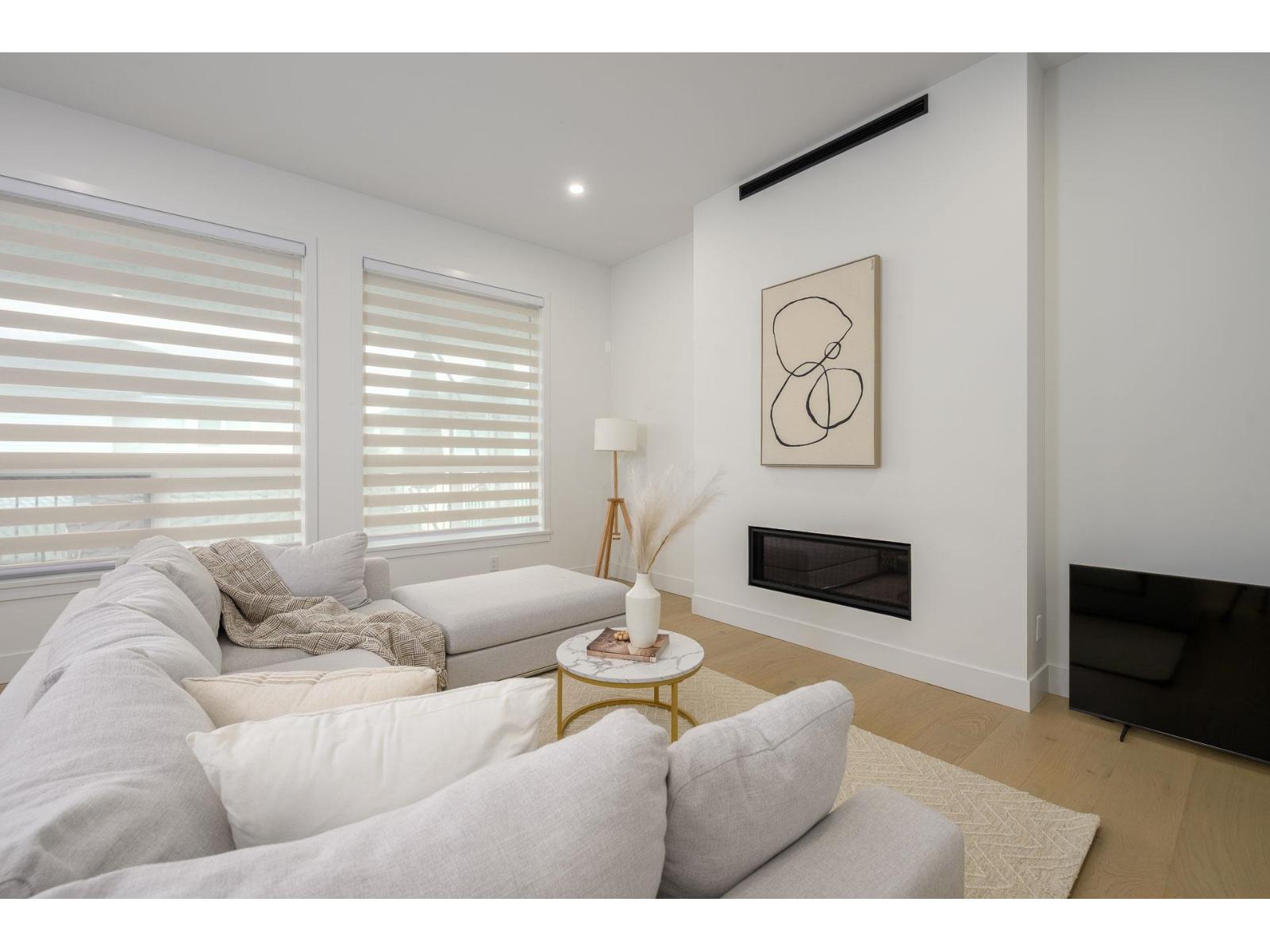 19655 74A AVENUE, langley, British Columbia