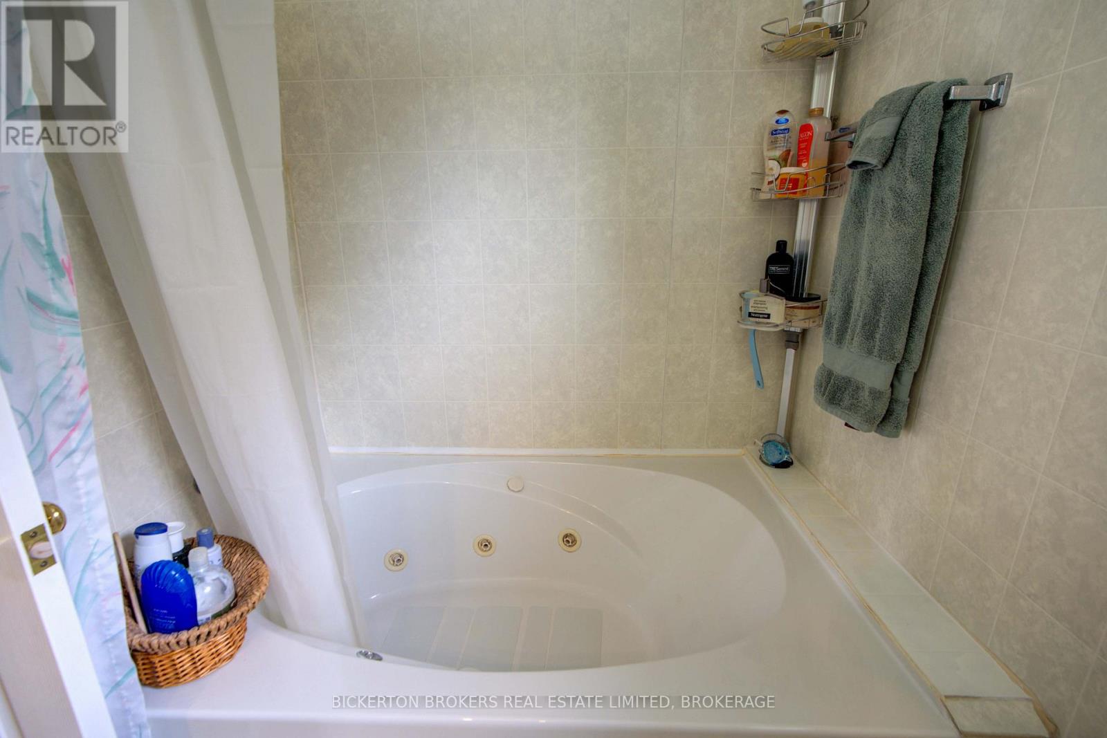 142 Hellen Street, Leeds And The Thousand Islands, Ontario  K0H 2N0 - Photo 24 - X12872140