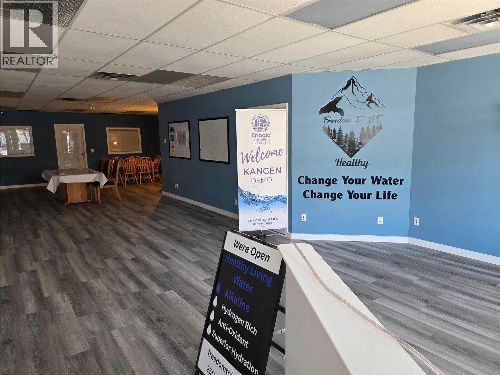 6239 Main Street, Oliver, British Columbia  V0H 1T0 - Photo 5 - 10374916