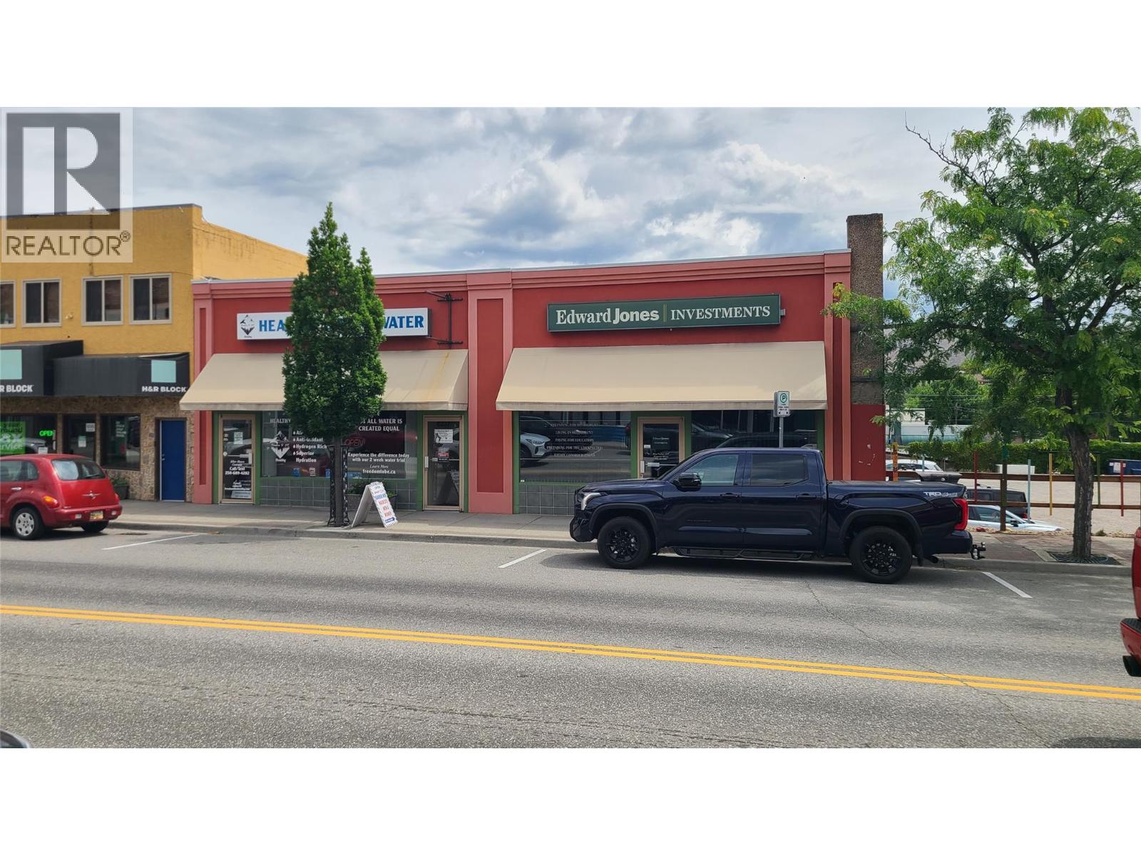 6239 Main Street, Oliver, British Columbia  V0H 1T0 - Photo 3 - 10374916