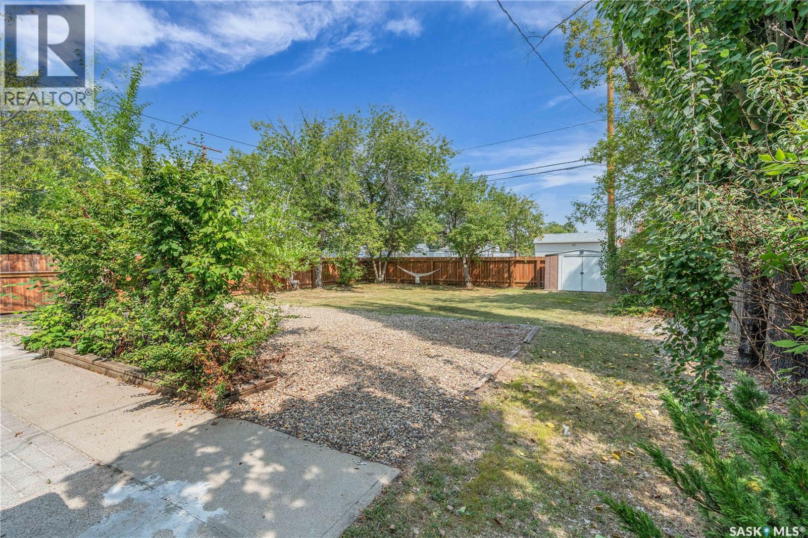 1492 95th Street, North Battleford, Saskatchewan  S9A 0G6 - Photo 32 - SK030204