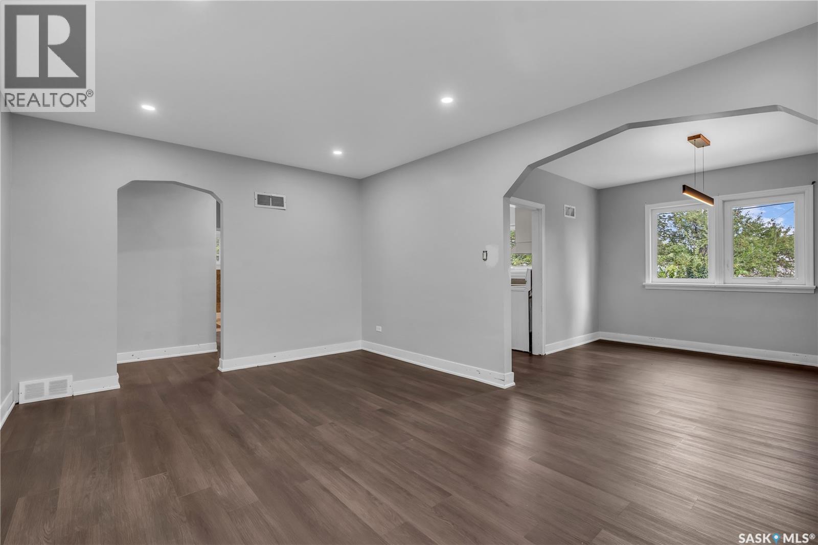 1492 95th Street, North Battleford, Saskatchewan  S9A 0G6 - Photo 8 - SK030204