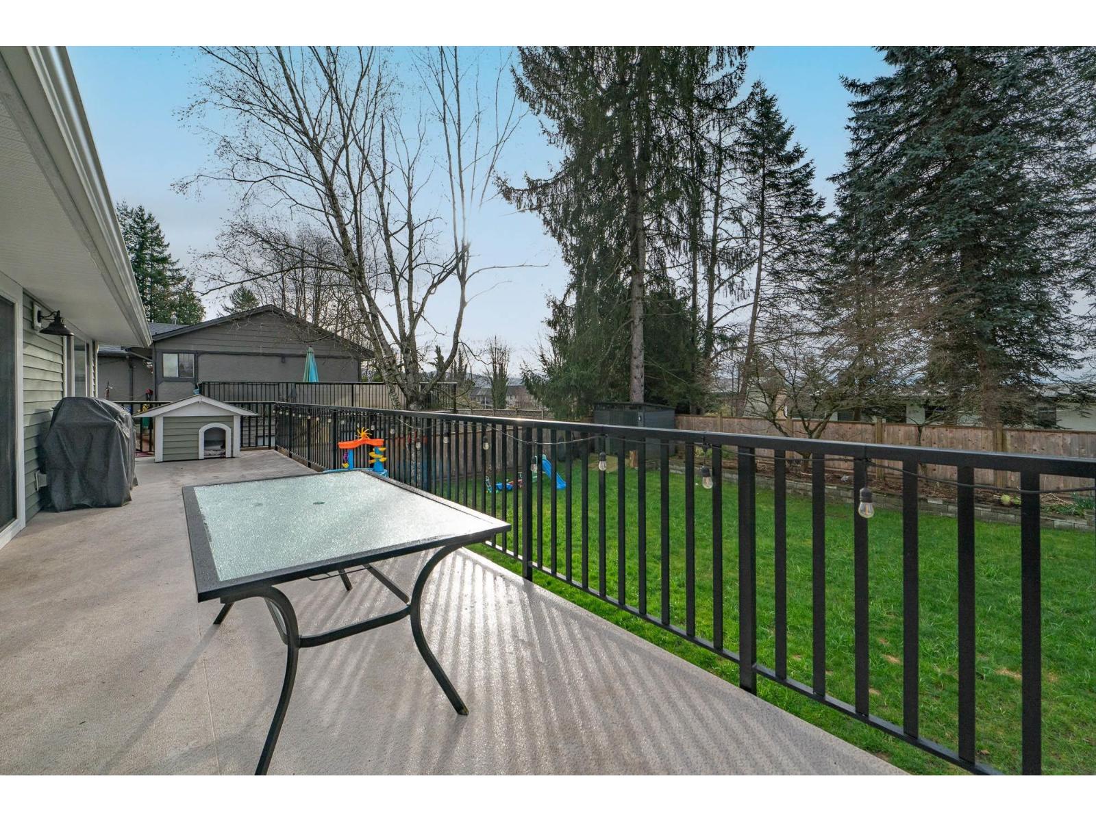 32972 Arbutus Avenue, Mission, British Columbia  V2V 2R8 - Photo 35 - R3098071