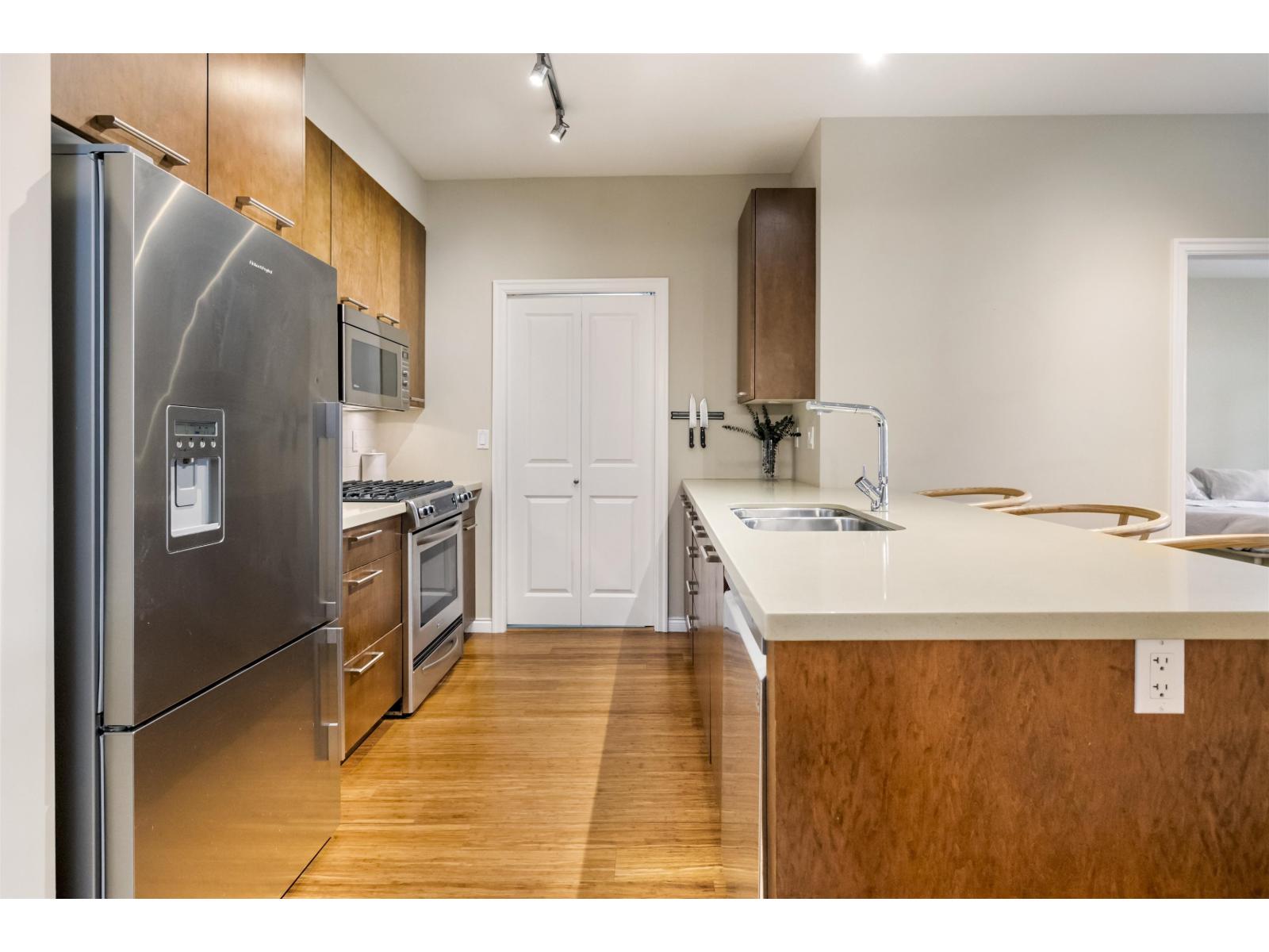 111 3355 Rosemary Heights Drive, Surrey, British Columbia  V3Z 2H5 - Photo 10 - R3098052