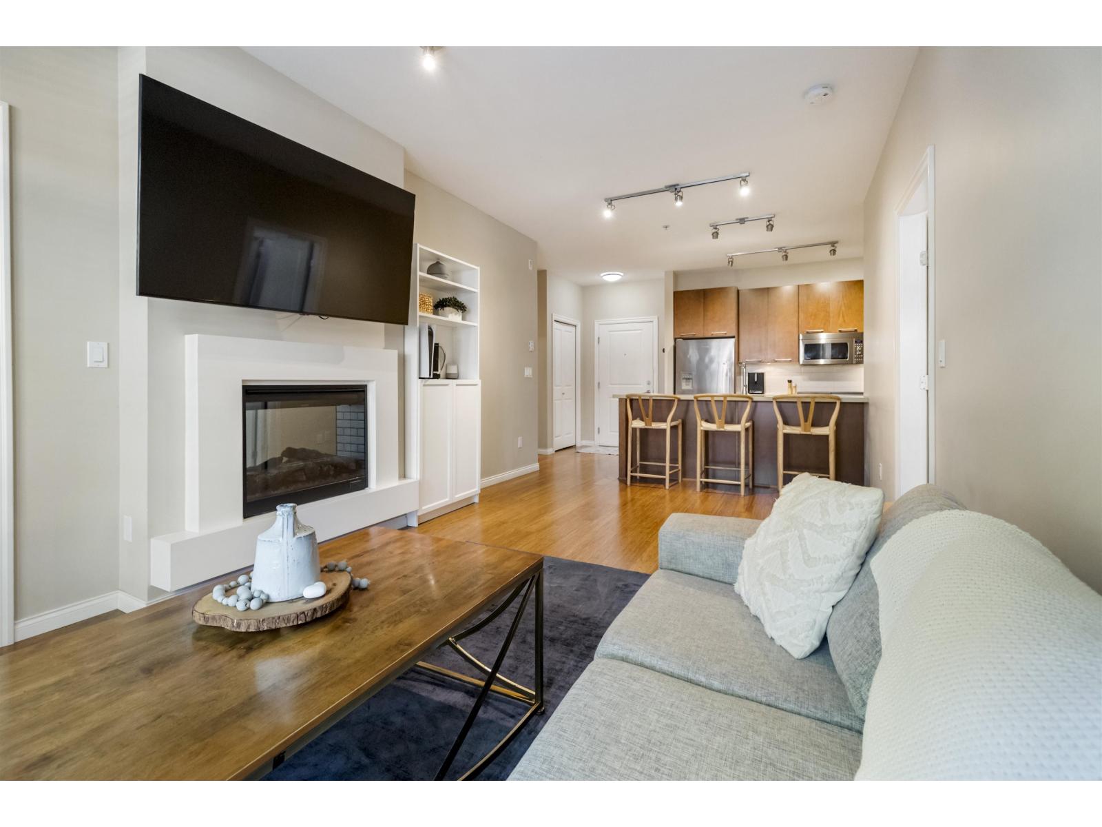 111 3355 Rosemary Heights Drive, Surrey, British Columbia  V3Z 2H5 - Photo 4 - R3098052