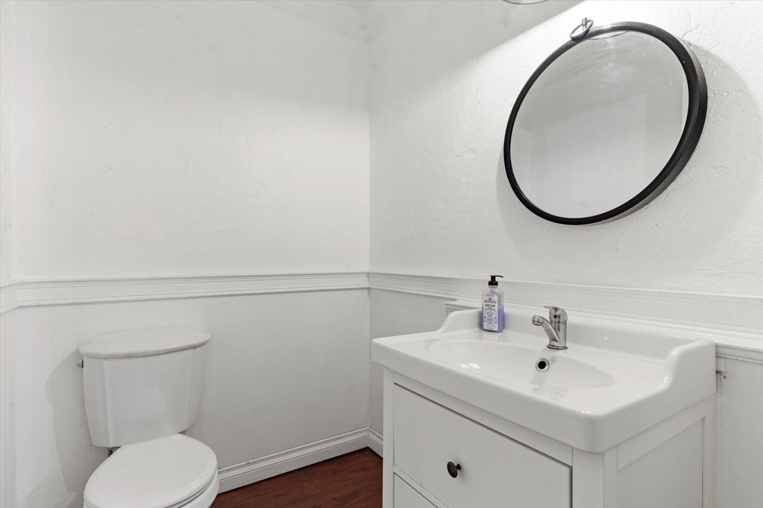 32617 Badger Avenue, Mission, British Columbia  V2V 5H8 - Photo 9 - R3098189