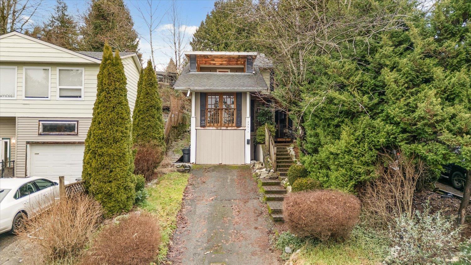 32617 Badger Avenue, Mission, British Columbia  V2V 5H8 - Photo 2 - R3098189