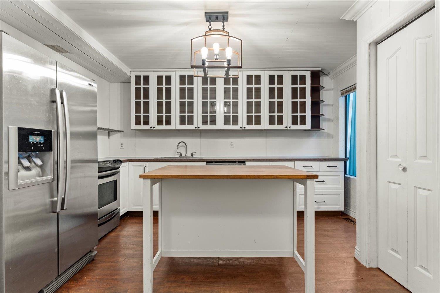 32617 Badger Avenue, Mission, British Columbia  V2V 5H8 - Photo 7 - R3098189