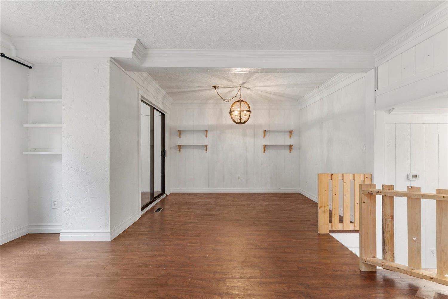 32617 Badger Avenue, Mission, British Columbia  V2V 5H8 - Photo 11 - R3098189