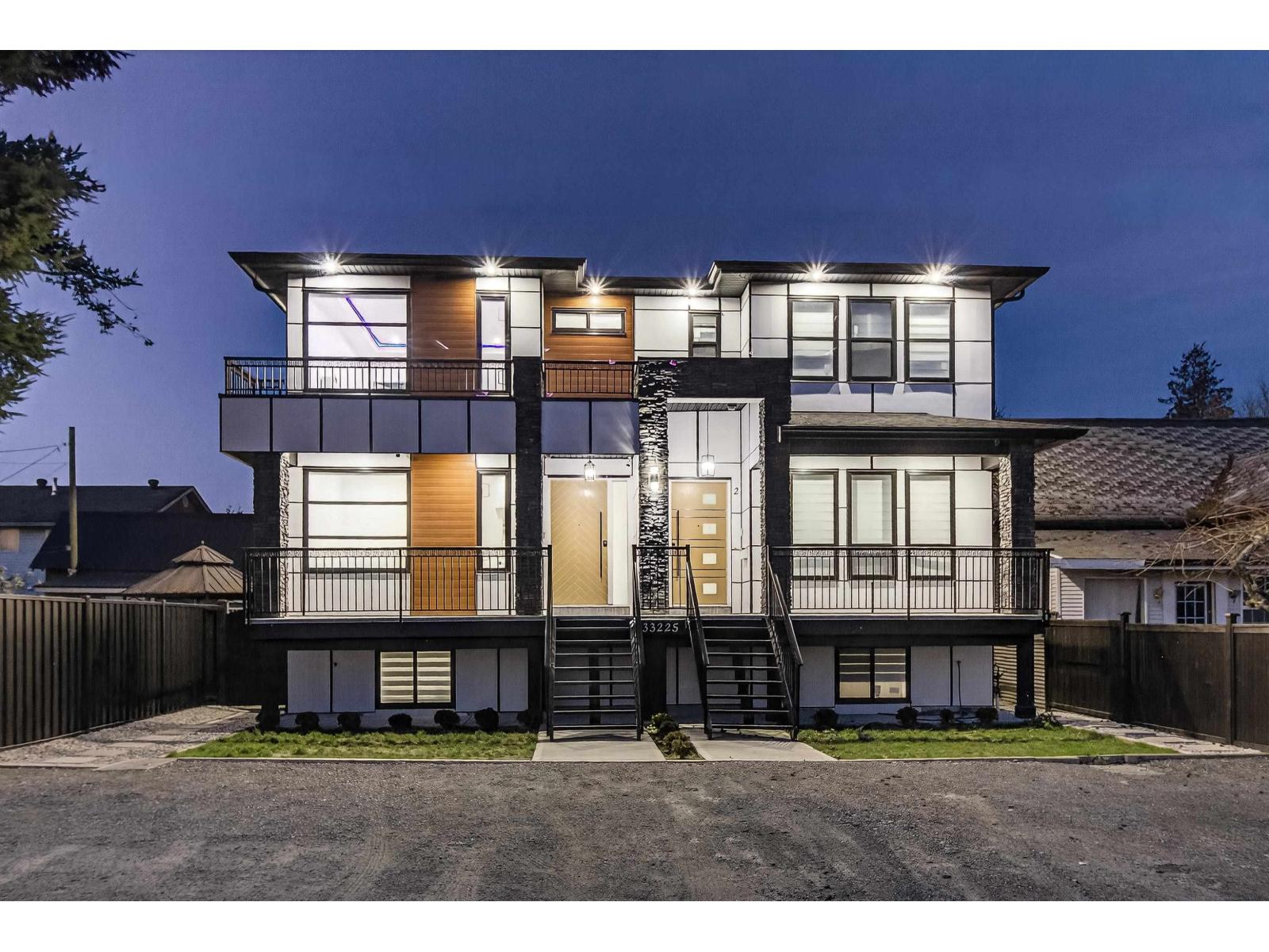 33225 5 Avenue, Mission, British Columbia  V2V 1V9 - Photo 3 - R3098134