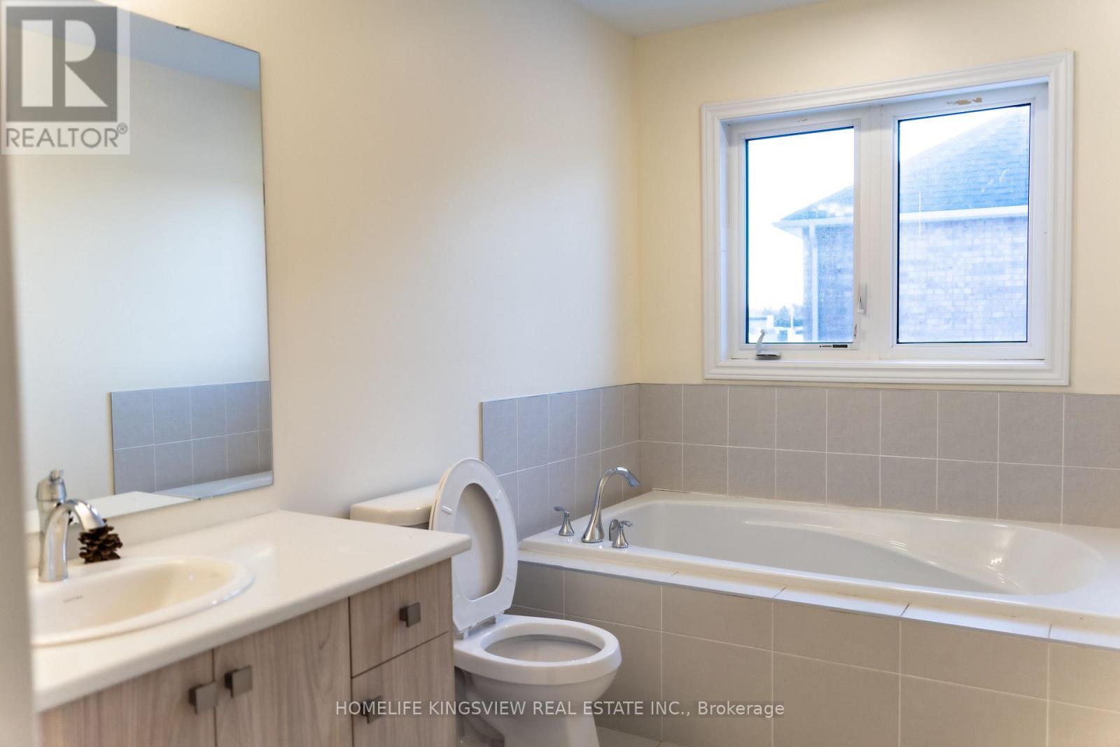 2146 Speare Court, Innisfil, Ontario  L9S 0M9 - Photo 24 - N12823706