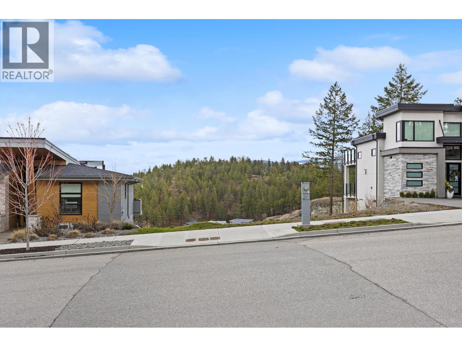 3177 Hilltown Drive Unit# Lot 9, Kelowna, British Columbia  V1V 3G1 - Photo 2 - 10379020
