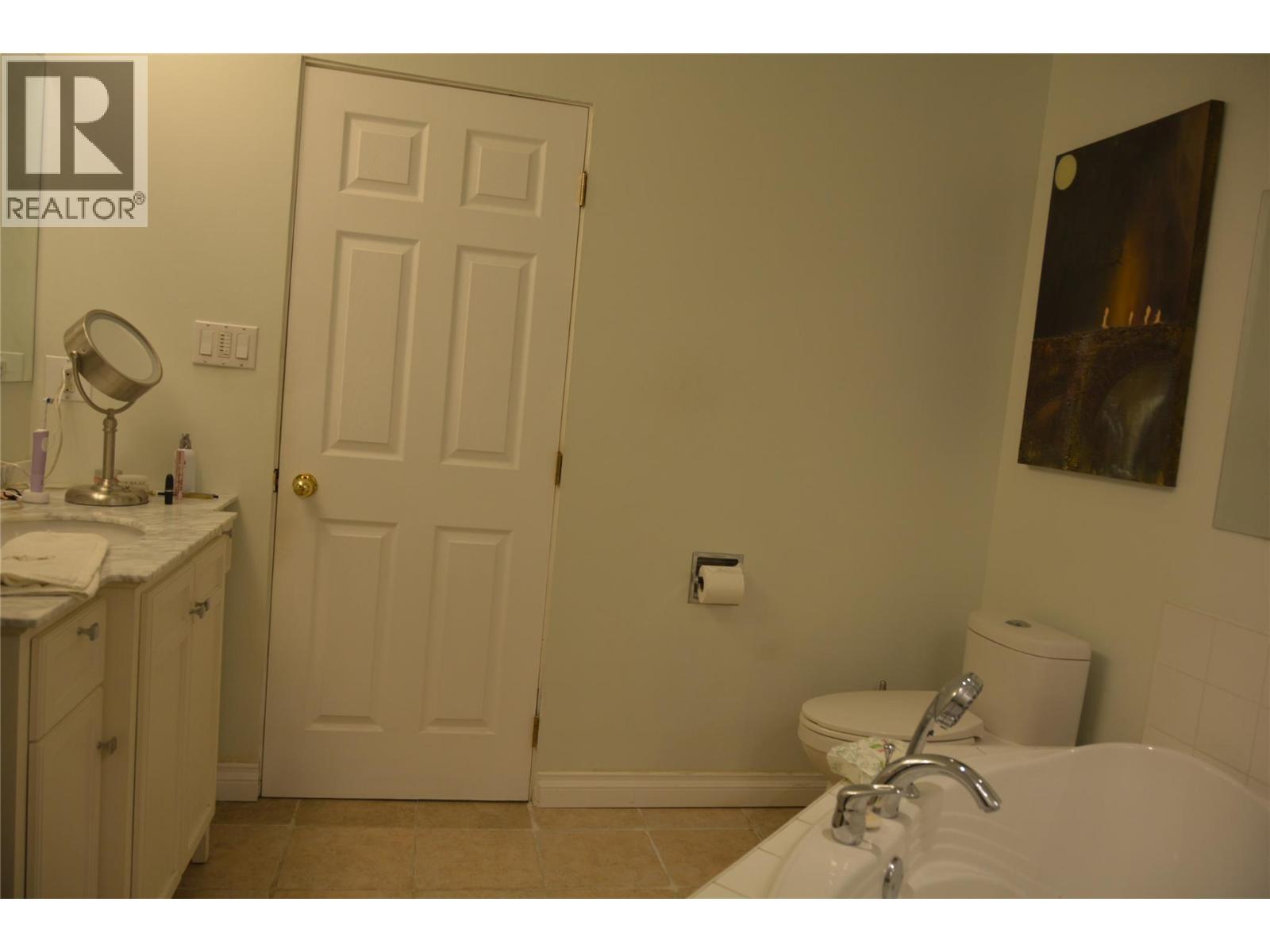 2225 Baraara Avenue Unit# 2225 Barbara Ave, Kamloops, British Columbia  V2B 4J4 - Photo 12 - 10378872