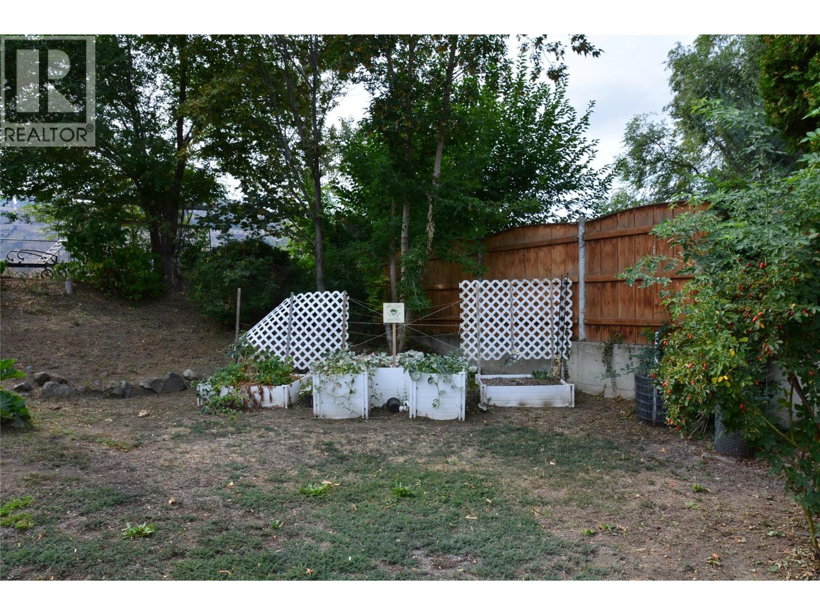 2225 Baraara Avenue Unit# 2225 Barbara Ave, Kamloops, British Columbia  V2B 4J4 - Photo 33 - 10378872