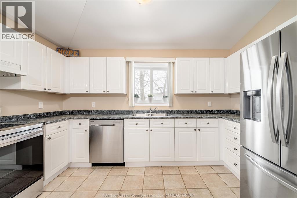 584 Bellagio Drive, Windsor, Ontario  N8P 1J9 - Photo 18 - 26003329