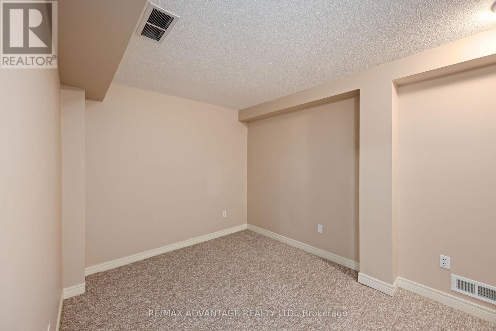 39 - 1478 Adelaide Street N, London North, Ontario  N5X 3Y1 - Photo 22 - X12872184