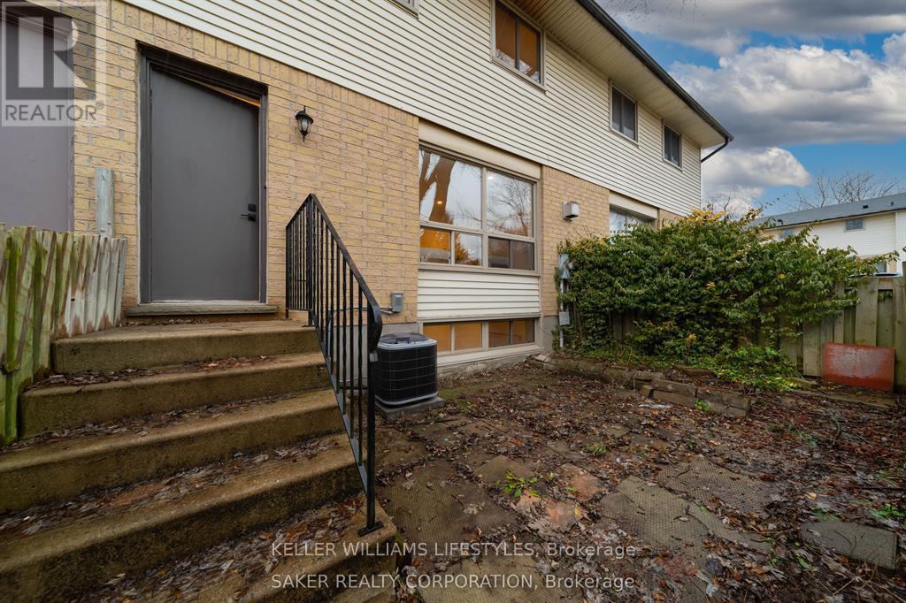 17 - 135 Belmont Drive, London South (South O), Ontario  N6J 4J3 - Photo 30 - X12872278