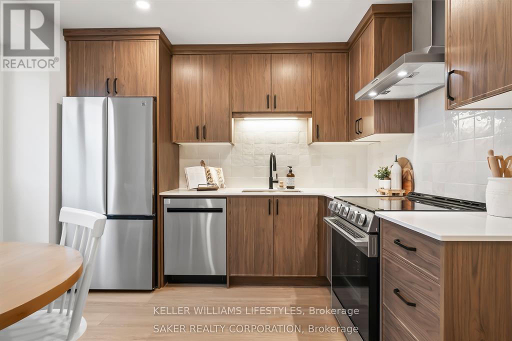 17 - 135 Belmont Drive, London South (South O), Ontario  N6J 4J3 - Photo 5 - X12872278