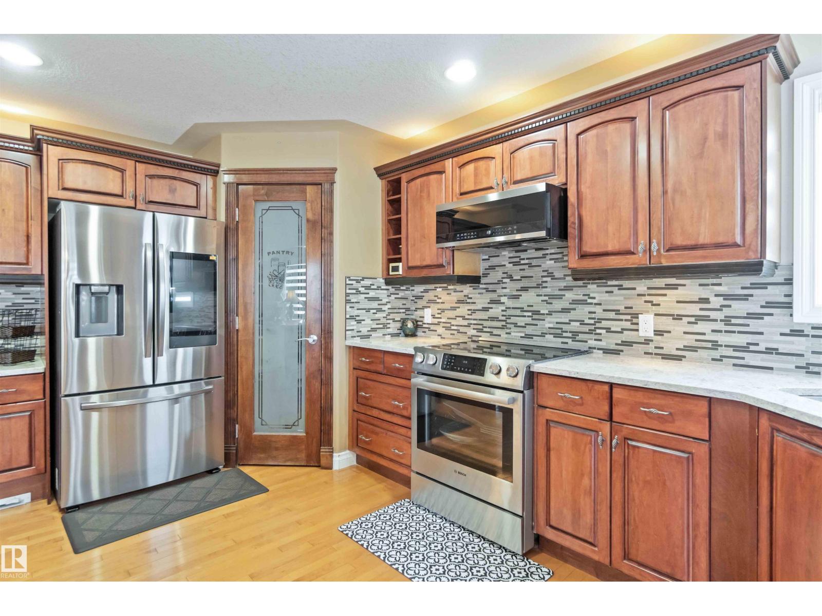 6116 53 Av, Beaumont, Alberta  T4X 1V6 - Photo 6 - E4476491