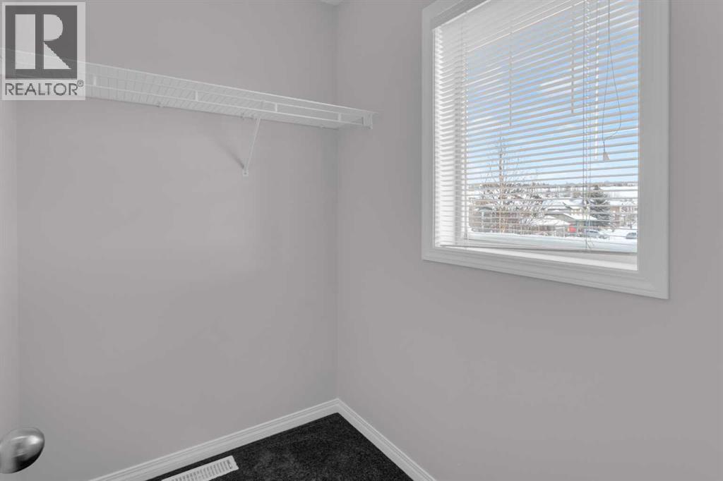 111 Hidden Creek Cove Nw, Calgary, Alberta  T3A 6L8 - Photo 20 - A2273272