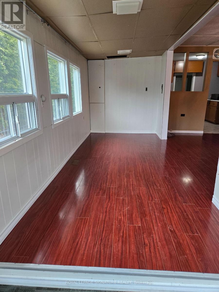 54 Farley Circle, Georgina, Ontario  L0E 1S0 - Photo 34 - N12779452