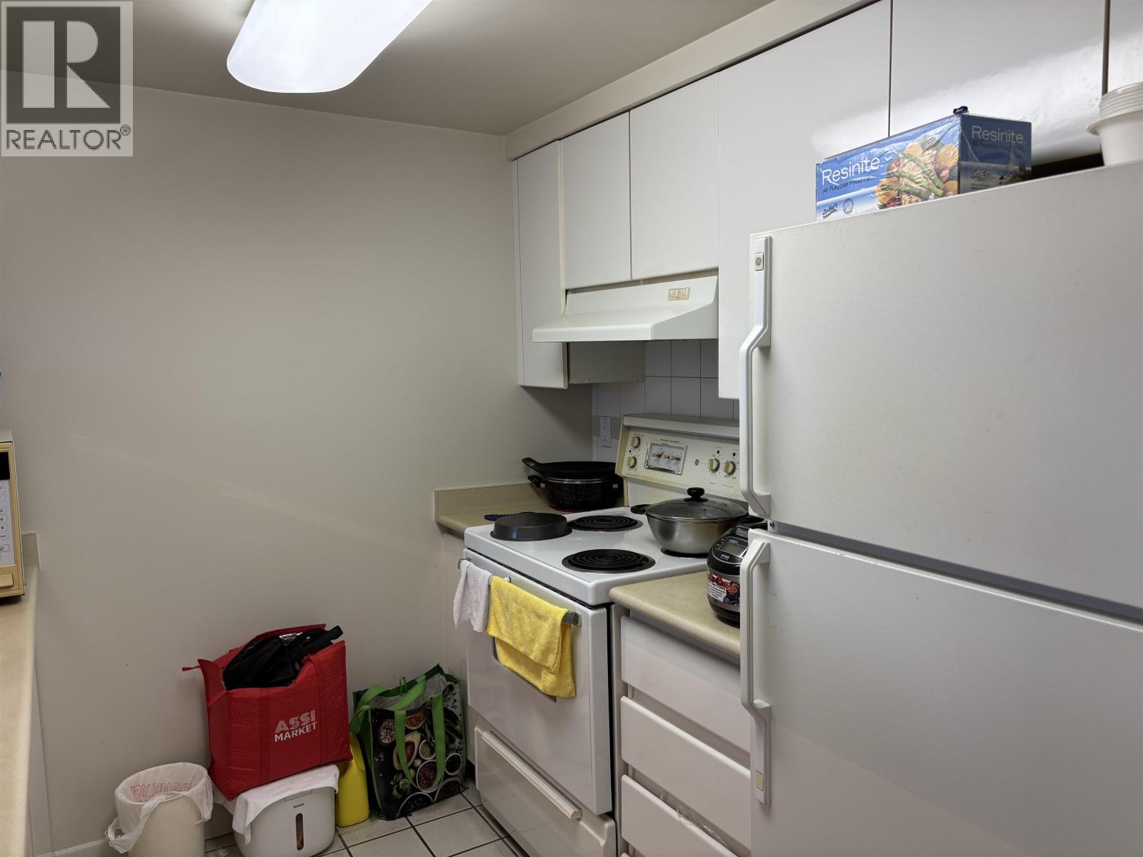 1007 9633 Manchester Drive, Burnaby, British Columbia  V3N 4Y9 - Photo 8 - R3098712