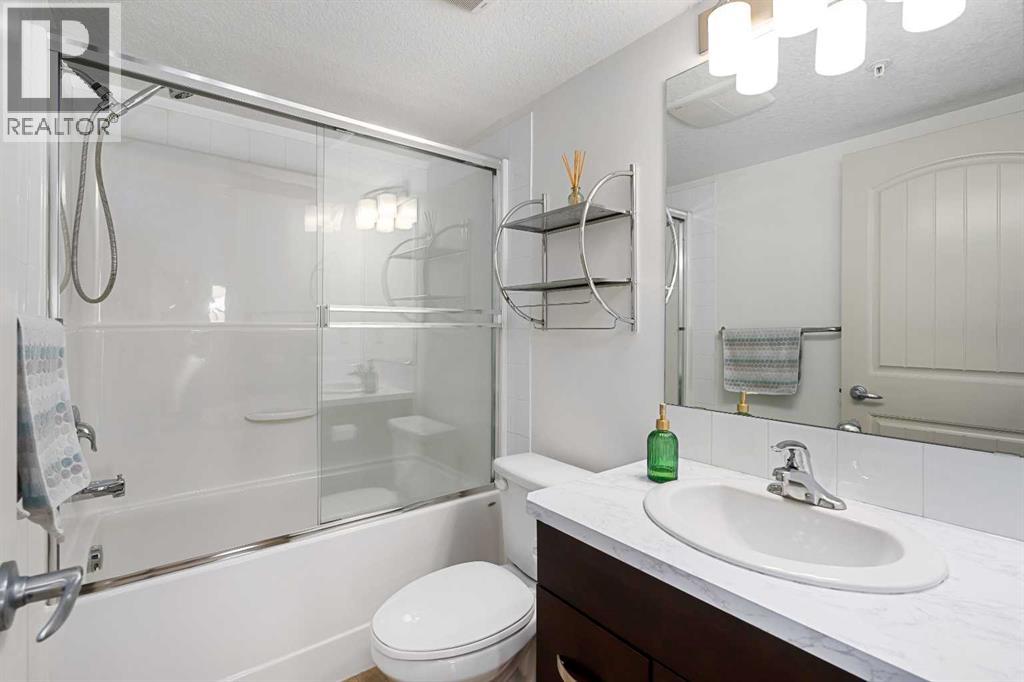 202, 304 Cranberry Park Se, Calgary, Alberta  T3M 1W2 - Photo 18 - A2292497