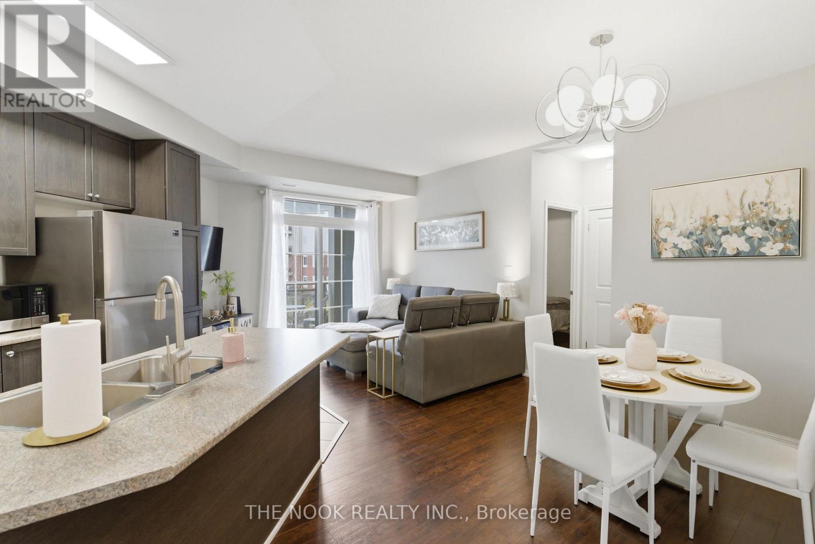 229 - 80 Aspen Springs Drive, Clarington, Ontario  L1C 0V4 - Photo 8 - E12872198