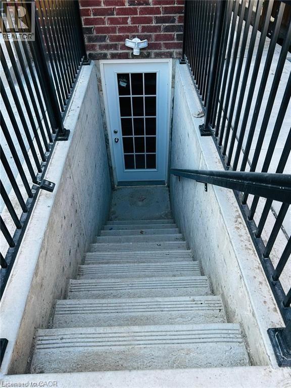 216 Woodbine (Basement) Avenue, Kitchener, Ontario  N2R 1Y5 - Photo 2 - 40811476