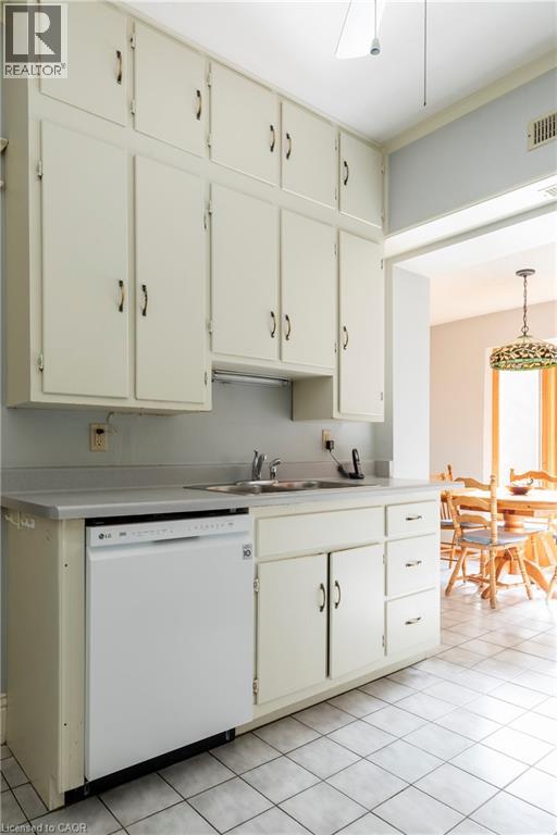 74 Chedoke Avenue, Hamilton, Ontario  L8P 4N9 - Photo 19 - 40811353