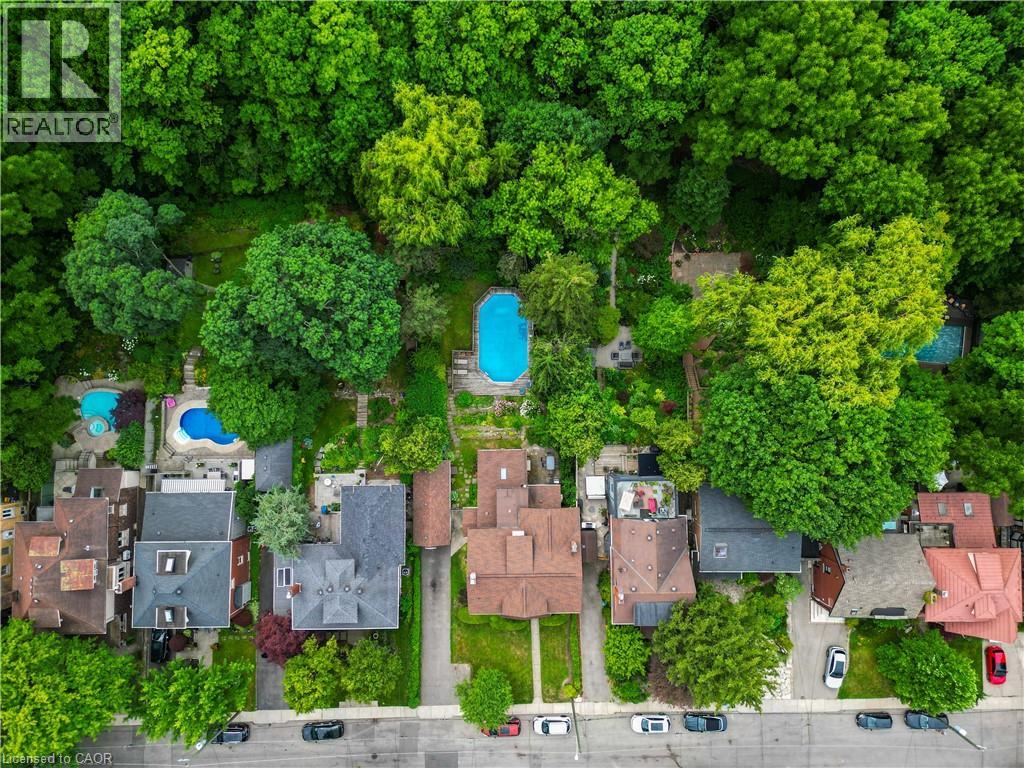 74 Chedoke Avenue, Hamilton, Ontario  L8P 4N9 - Photo 4 - 40811353