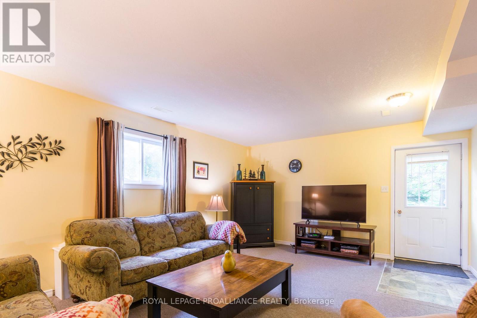 79 Duncan Street, Madoc, Ontario  K0K 2K0 - Photo 22 - X12872172