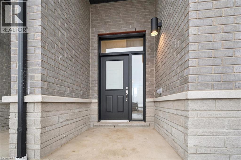 115 Winter Wren Crescent, Kitchener, Ontario  N2P 0K7 - Photo 2 - 40805398