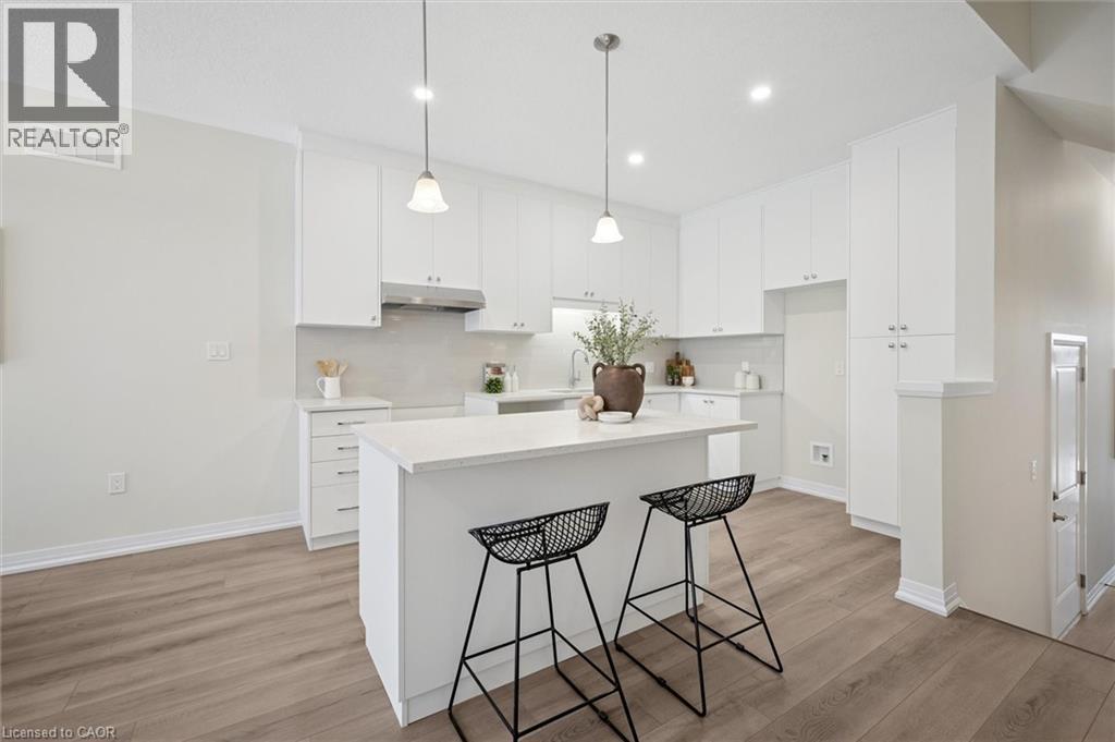 115 Winter Wren Crescent, Kitchener, Ontario  N2P 0K7 - Photo 4 - 40805398