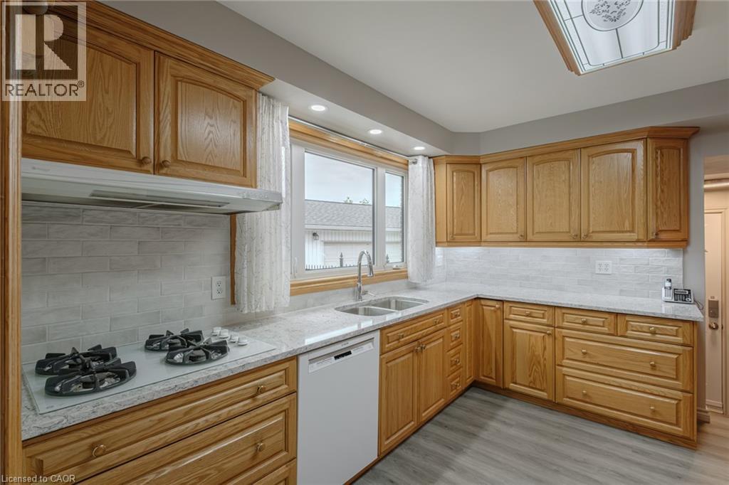 19 Carmen Avenue, Hamilton, Ontario  L8V 2H5 - Photo 22 - 40810152