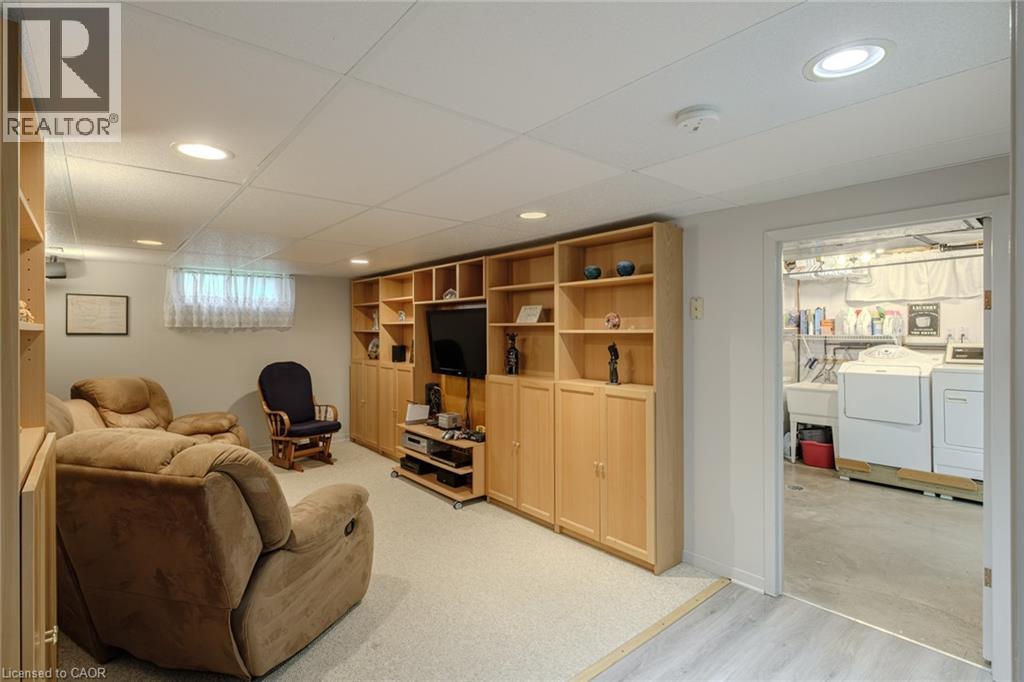 19 Carmen Avenue, Hamilton, Ontario  L8V 2H5 - Photo 38 - 40810152