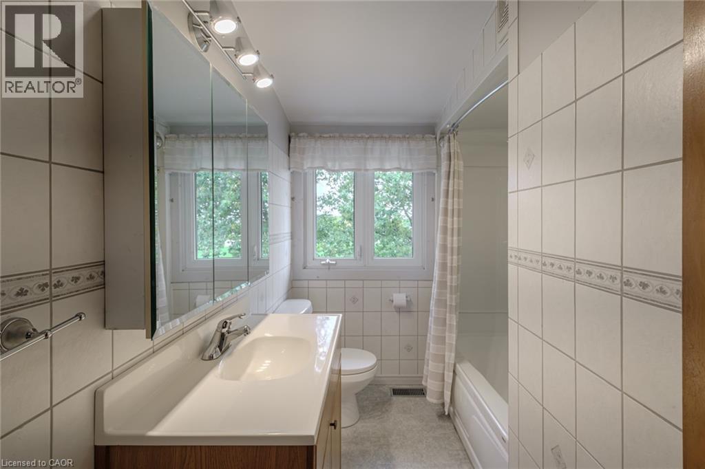 19 Carmen Avenue, Hamilton, Ontario  L8V 2H5 - Photo 36 - 40810152