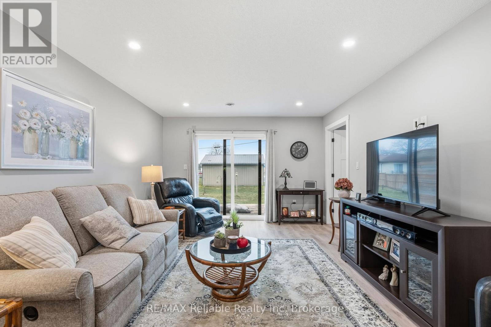 156 Sills Street, Huron East, Ontario  N0K 1W0 - Photo 25 - X12872214