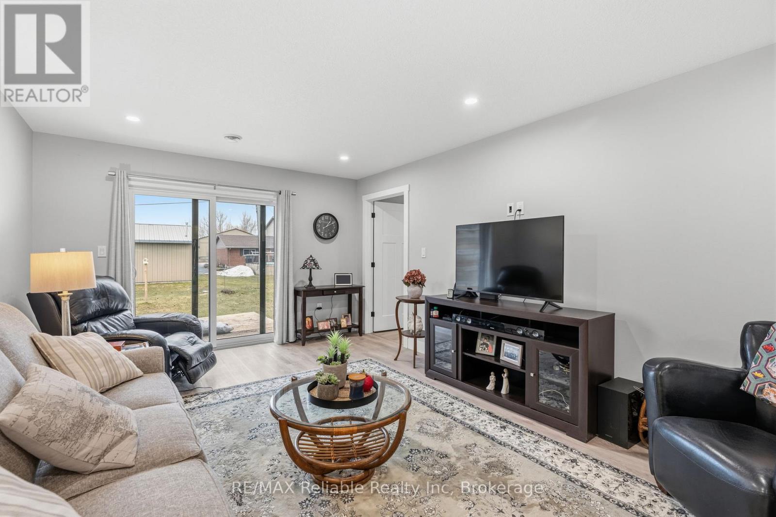 156 Sills Street, Huron East, Ontario  N0K 1W0 - Photo 26 - X12872214