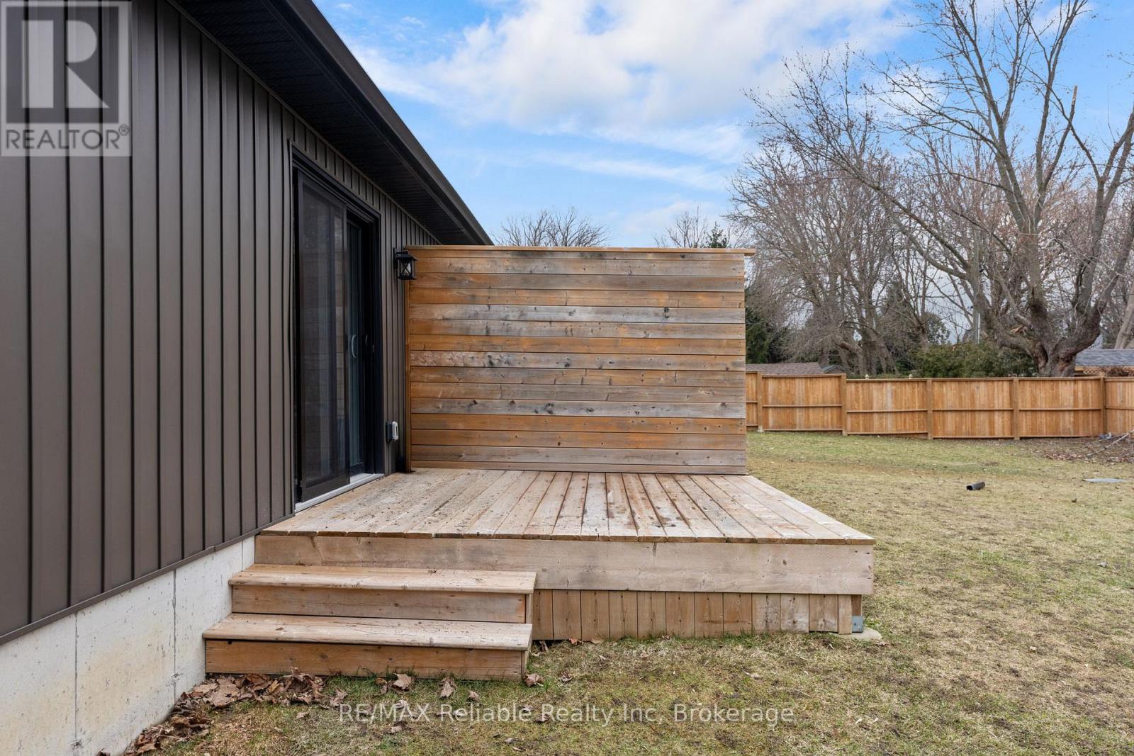 156 Sills Street, Huron East, Ontario  N0K 1W0 - Photo 31 - X12872214