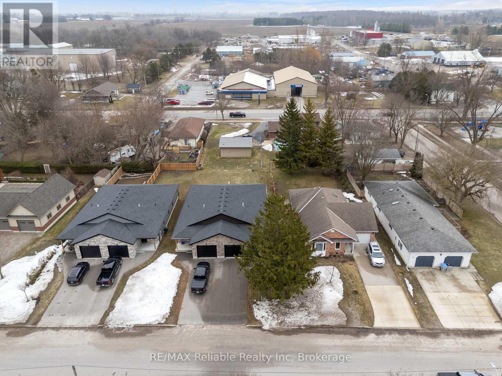 156 Sills Street, Huron East, Ontario  N0K 1W0 - Photo 35 - X12872214