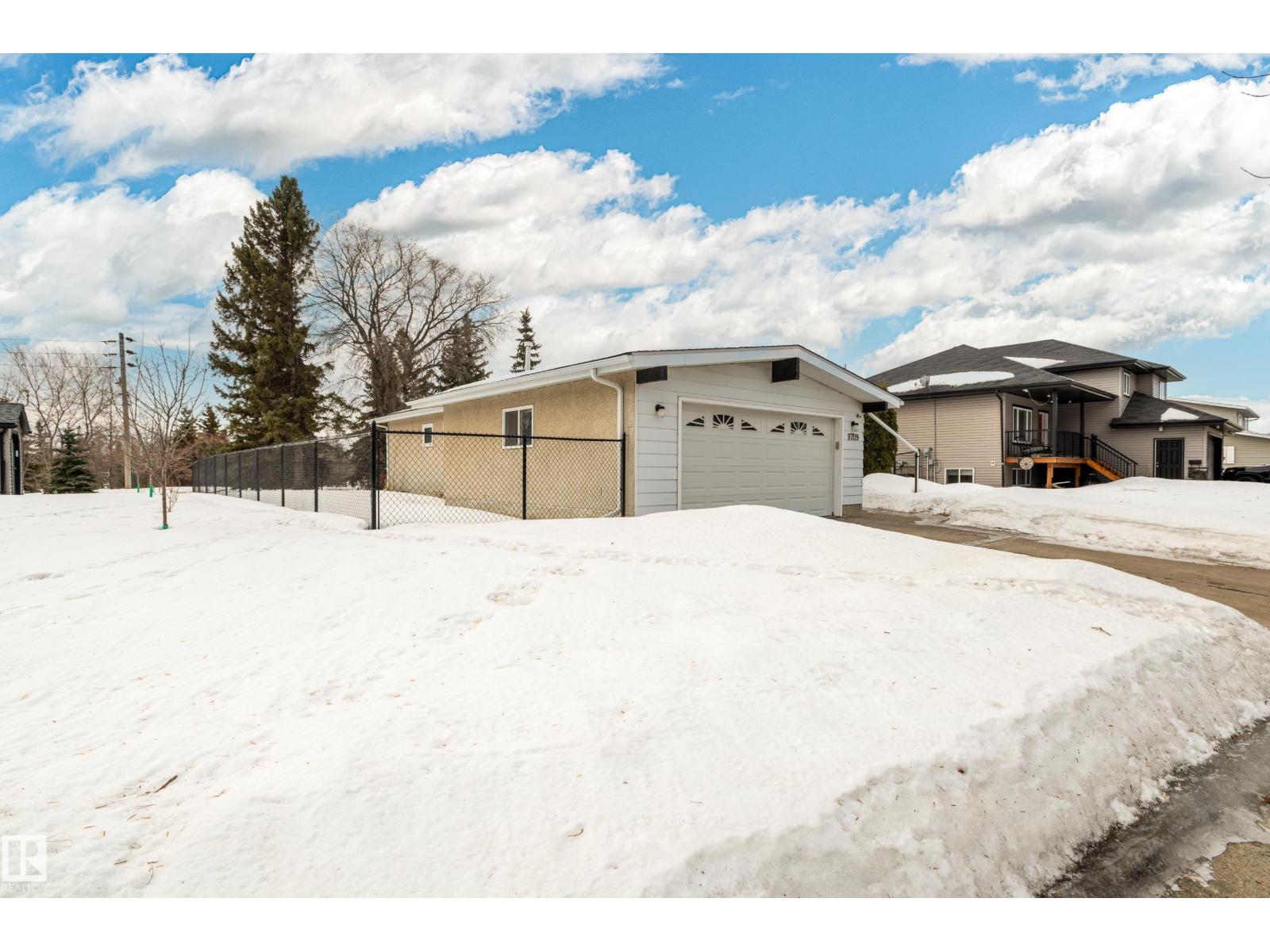 9709 90 Av, Fort Saskatchewan, Alberta  T8L 1M4 - Photo 3 - E4476860