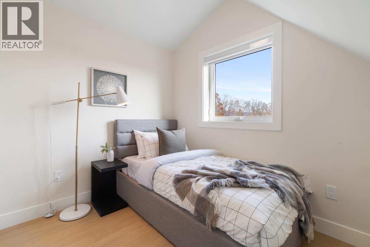 1937 Templeton Drive, Vancouver, British Columbia  V5N 4V9 - Photo 22 - R3098528