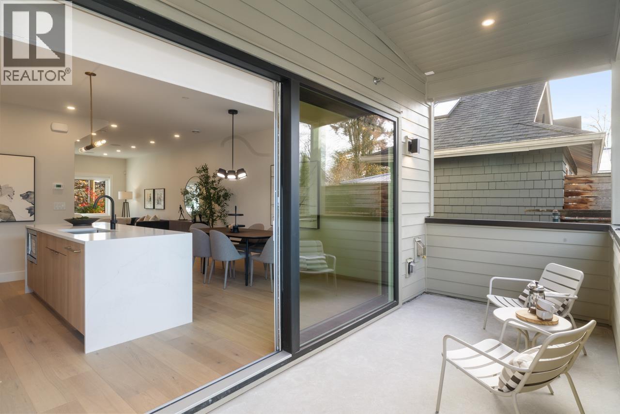 1937 Templeton Drive, Vancouver, British Columbia  V5N 4V9 - Photo 24 - R3098528