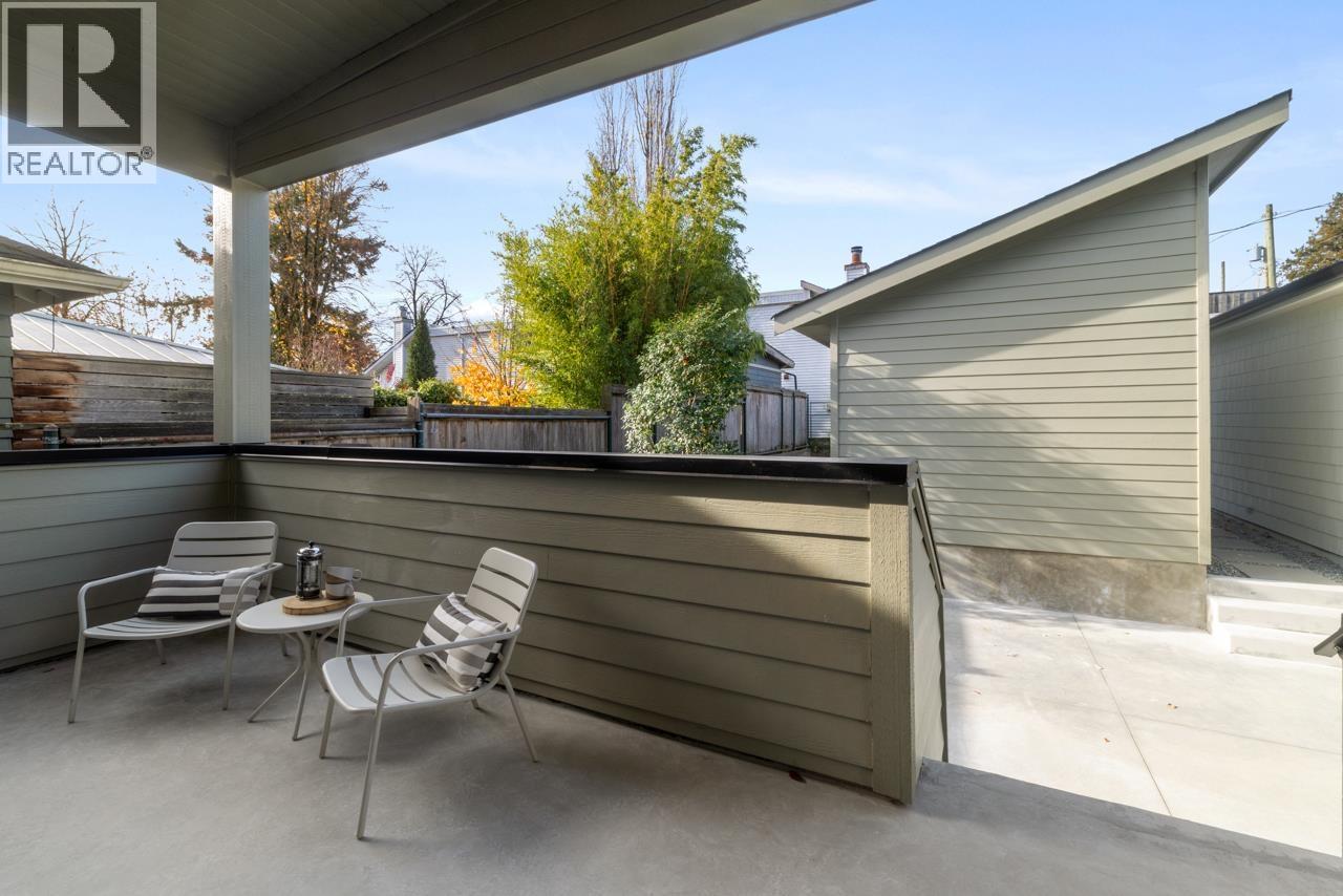 1937 Templeton Drive, Vancouver, British Columbia  V5N 4V9 - Photo 25 - R3098528