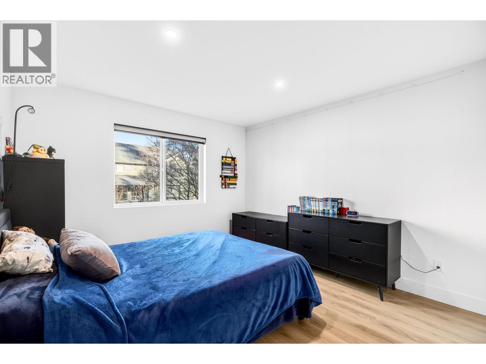 24025 Fern Crescent, Maple Ridge, British Columbia  V4R 2S1 - Photo 18 - R3098697